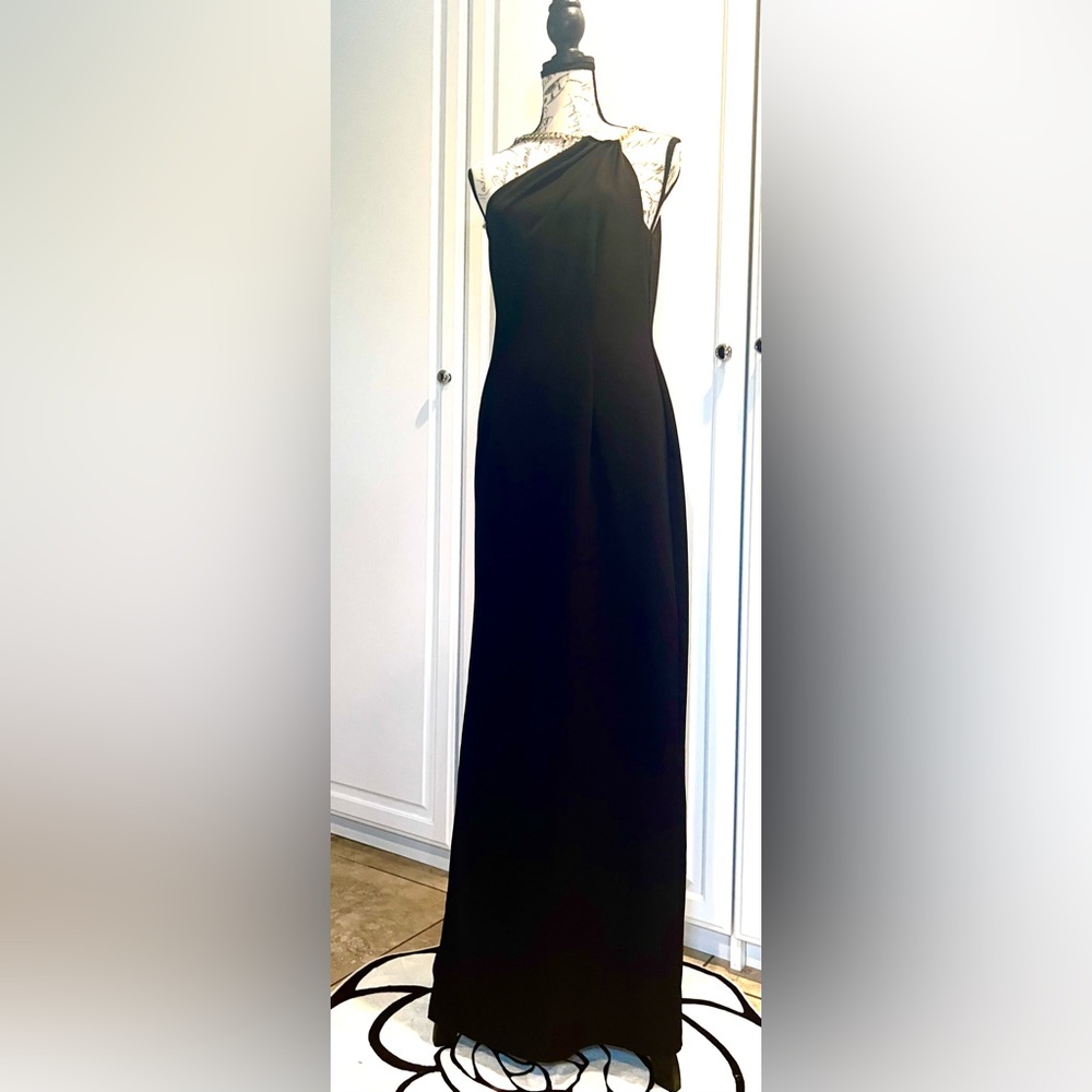 Aidon Mattox Black Evening Gown with Chain Straps Size 10